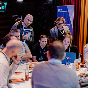 SERVIEW TOOL MEETUP active session of manufacturers and participants