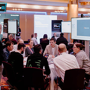 SERVIEW TOOL MEETUP active session of manufacturers and participants