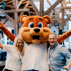 SERVIEW TOOL MEETUP active session of manufacturers and participants